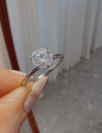 Moissanite Ring - Alexia